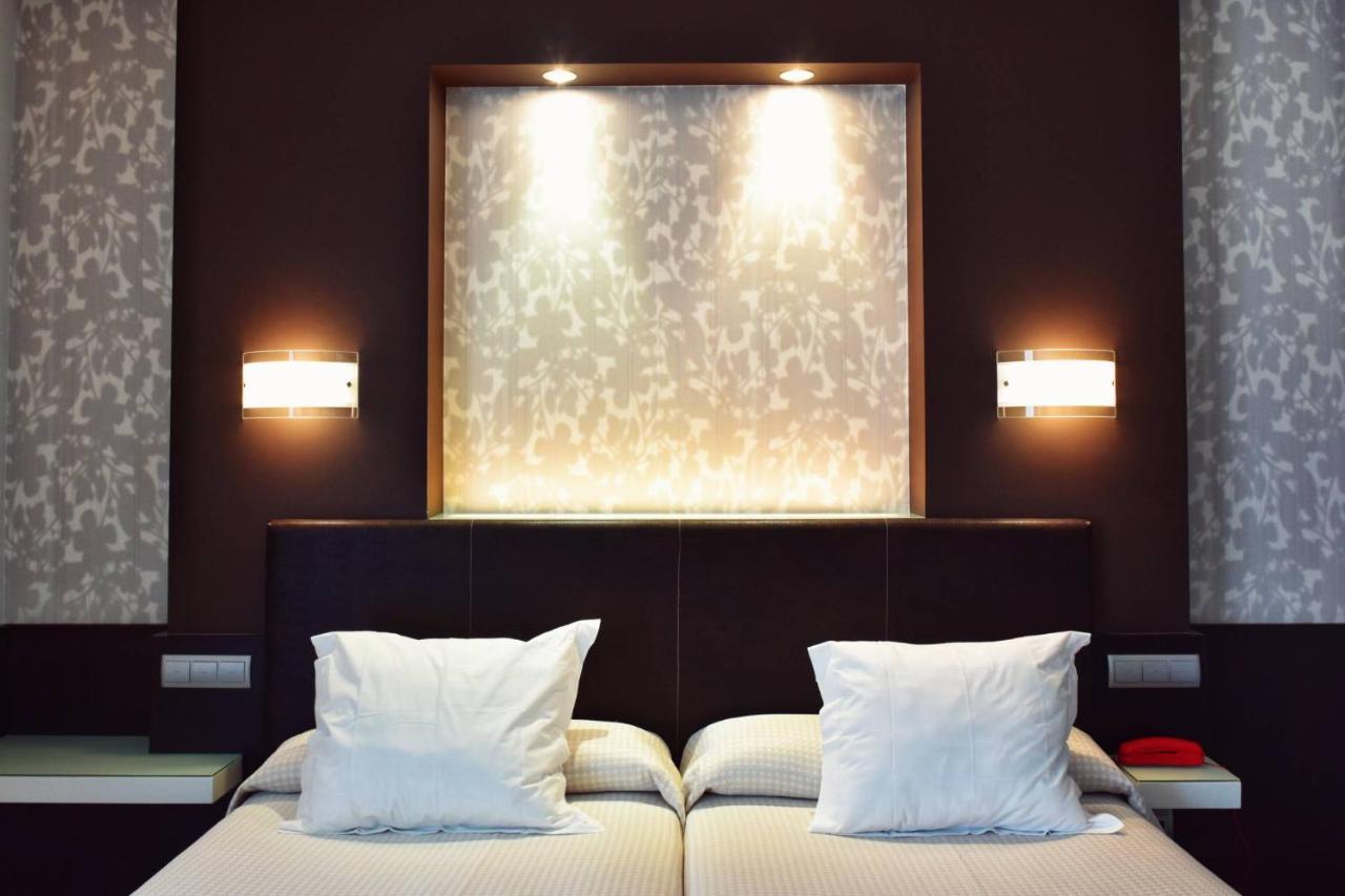 Hotel Alda Carril Вильягарсия-де-Ароса Экстерьер фото