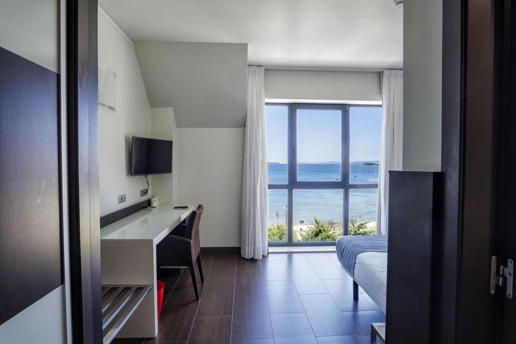 Hotel Alda Carril Вильягарсия-де-Ароса Экстерьер фото